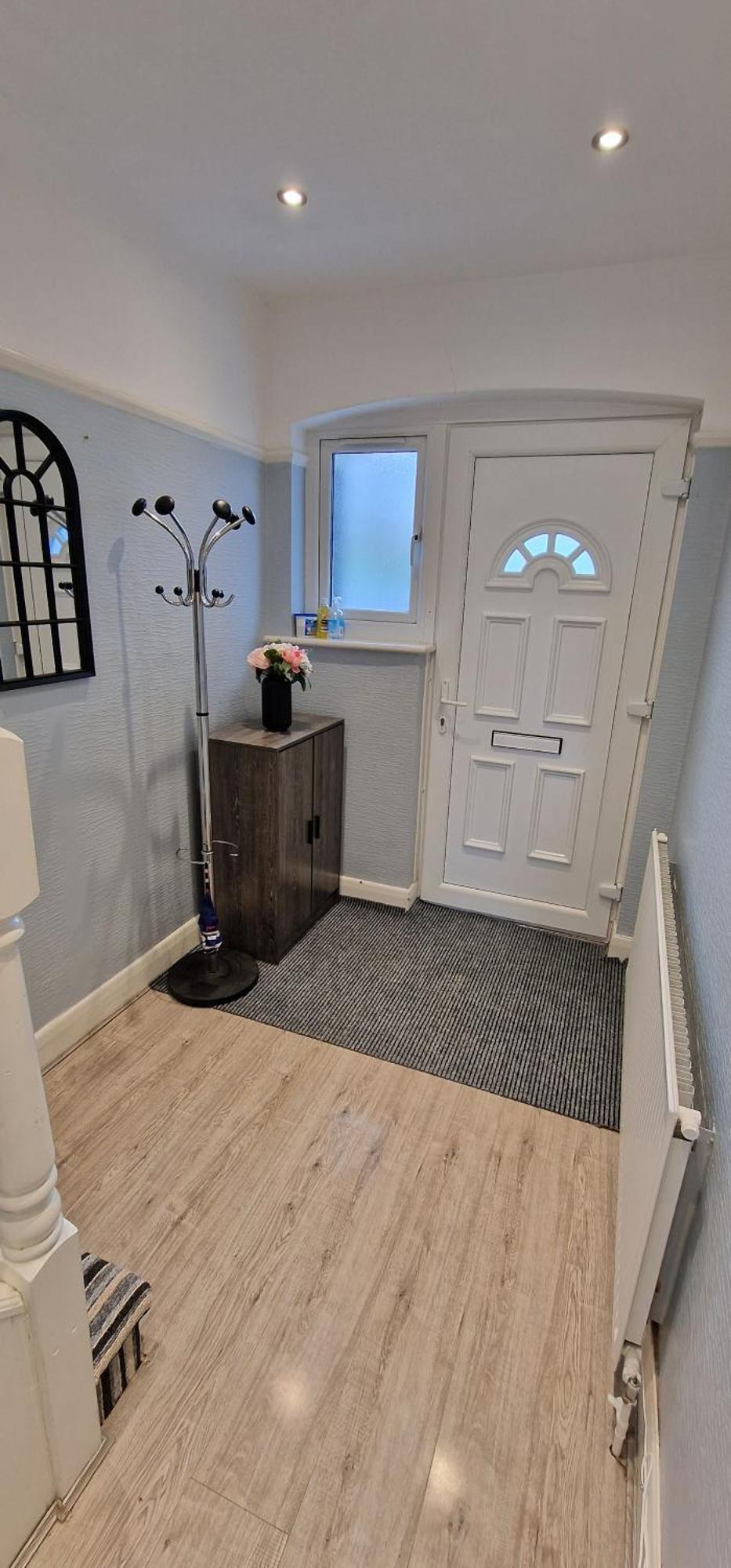 Rowan Crescent's Luxury Stay-in 3 Homestay Streatham Vale