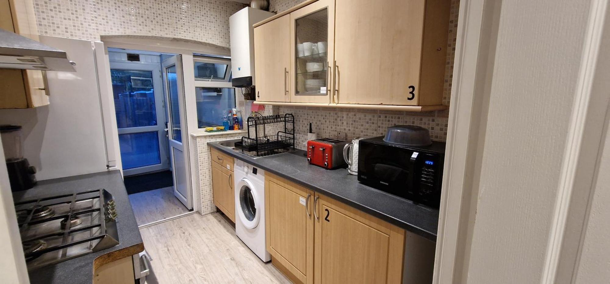 Rowan Crescent's Luxury Stay-in 3
