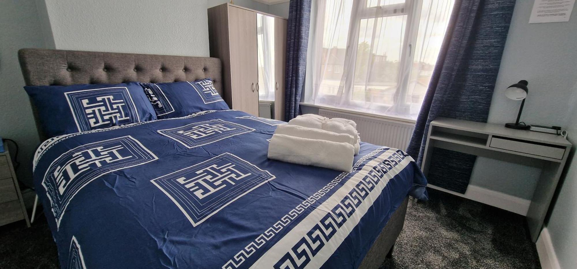 Rowan Crescent's Luxury Stay-in 3 Homestay